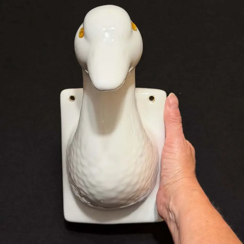 Vintage Marsh Industries Ceramic Duck Head Wall Mount Towel Apron Holder